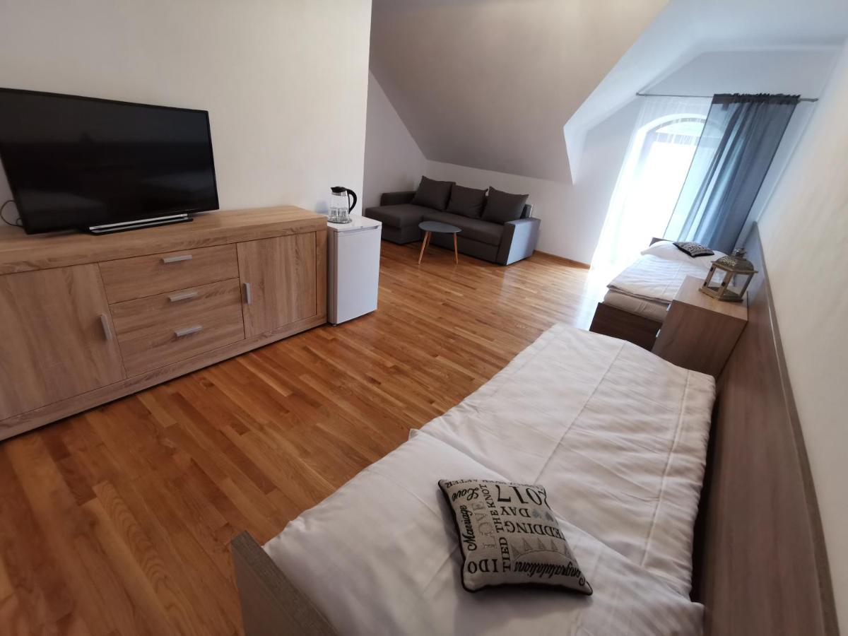 Zamocek Hotel Matiasovce ภายนอก รูปภาพ
